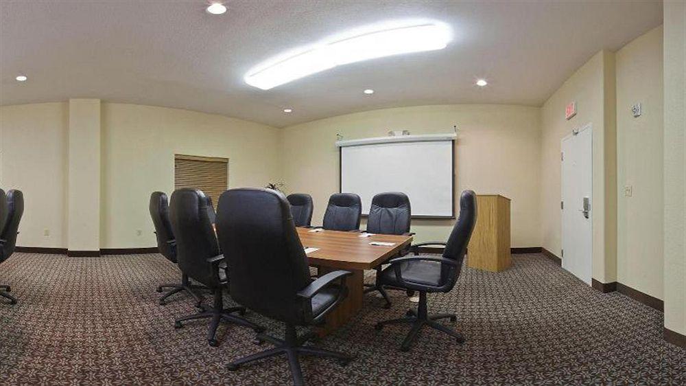 Candlewood Suites Lake Jackson By Ihg Bagian luar foto