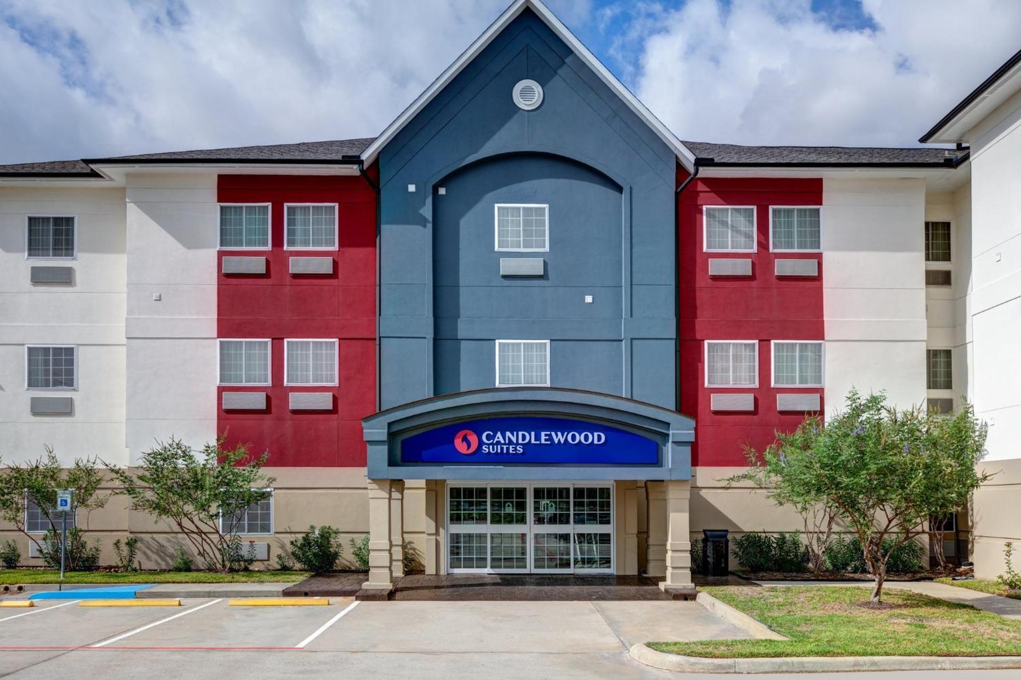 Candlewood Suites Lake Jackson By Ihg Bagian luar foto
