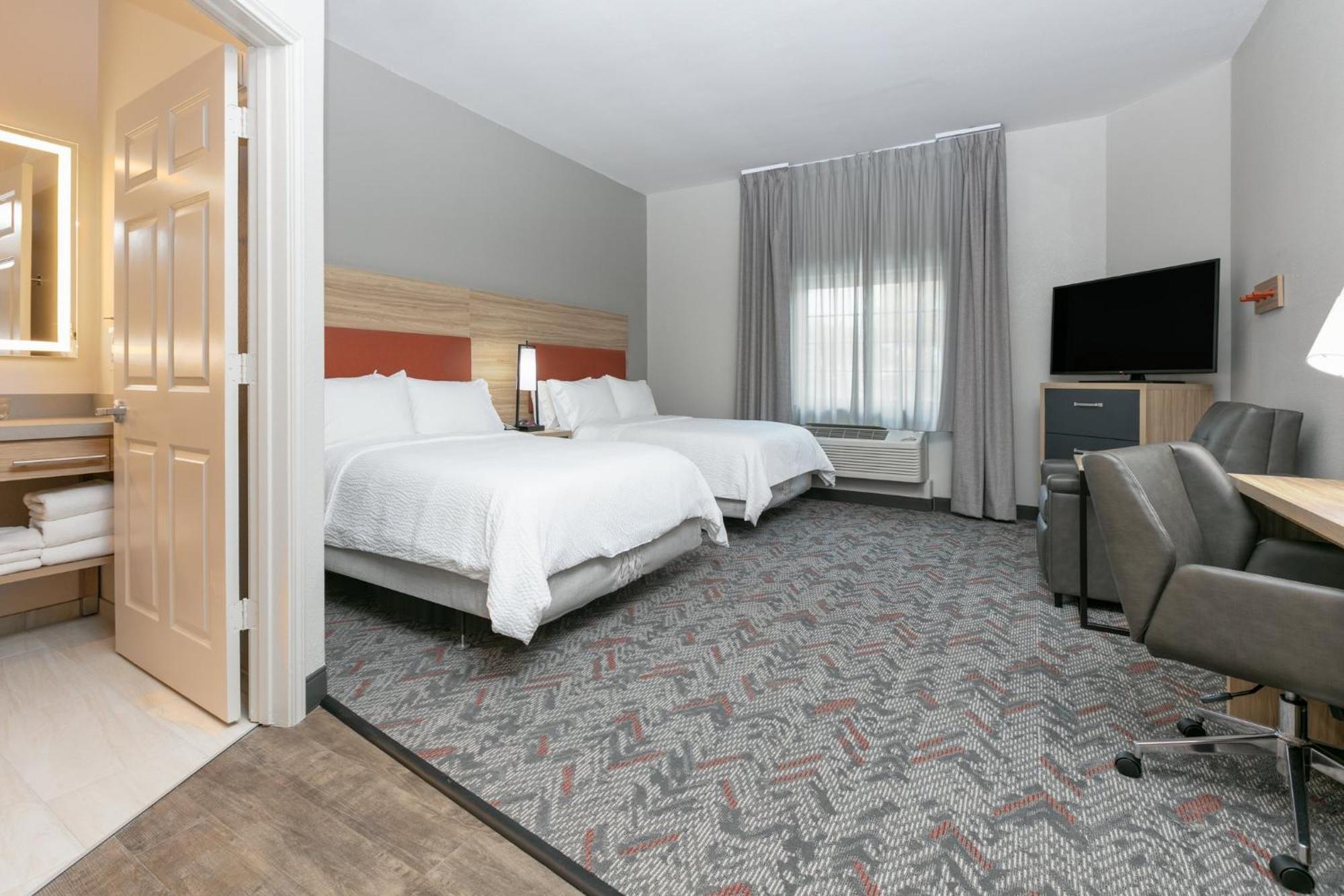 Candlewood Suites Lake Jackson By Ihg Bagian luar foto