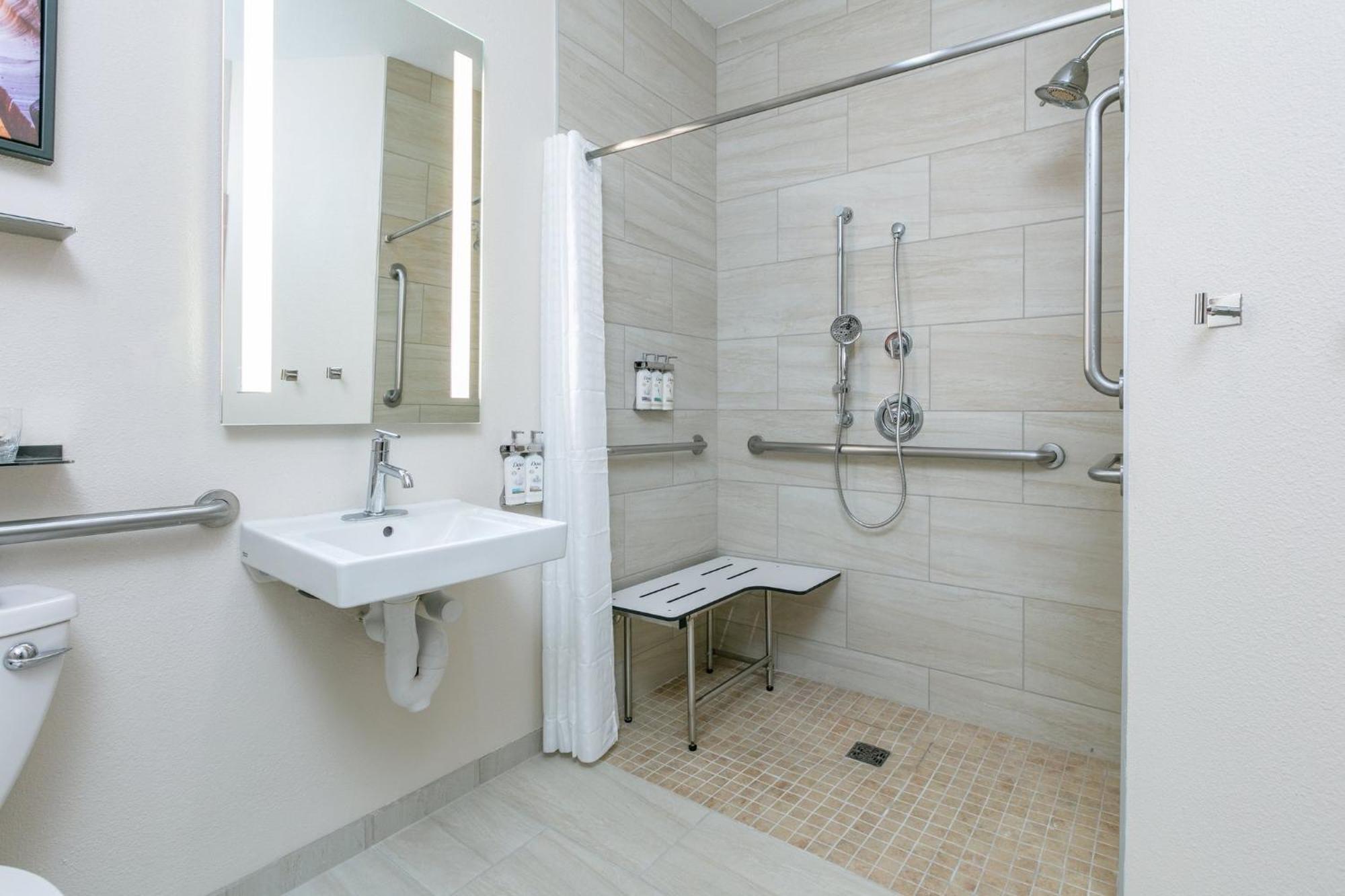 Candlewood Suites Lake Jackson By Ihg Bagian luar foto