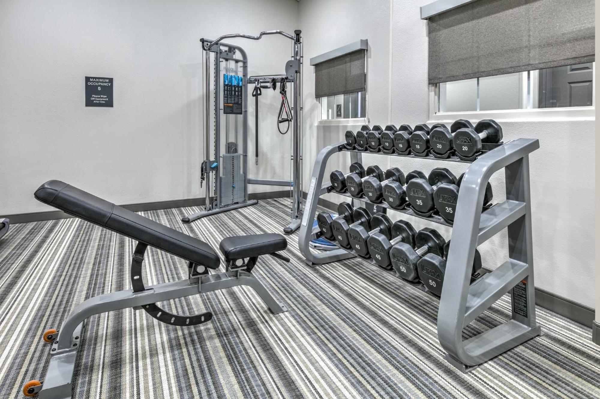 Candlewood Suites Lake Jackson By Ihg Bagian luar foto